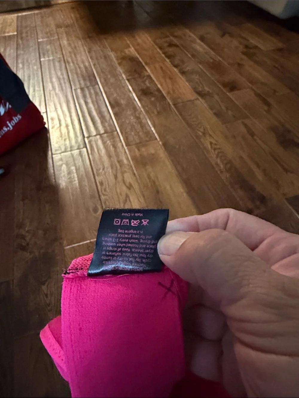 SHEFIT Front-Zip High-Support Sports Bra in Hot Pink Size 1 LUXE